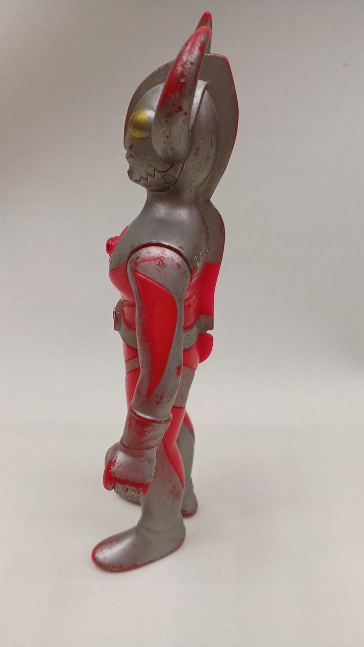 Poppy Ultraman Soft Vinyl Ultra Chichi - Poppy Banzai Hobby