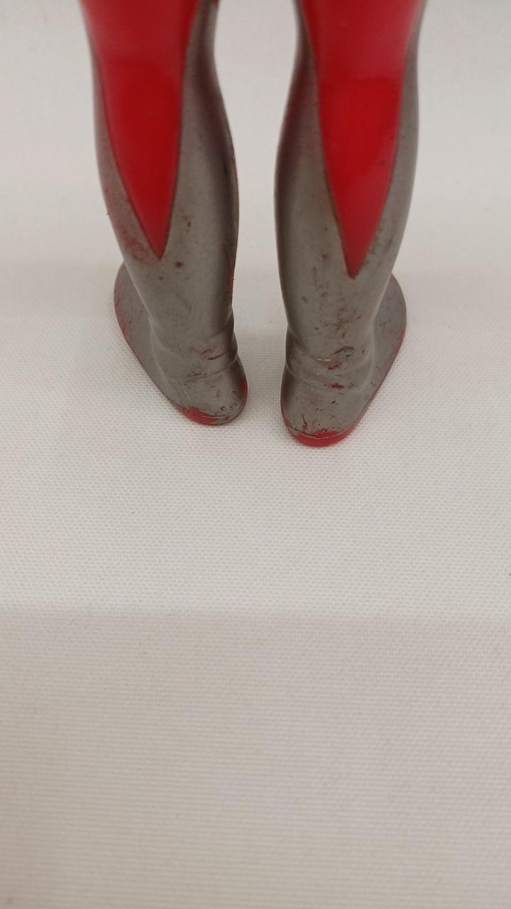Poppy Ultraman Soft Vinyl Ultra Chichi - Poppy Banzai Hobby