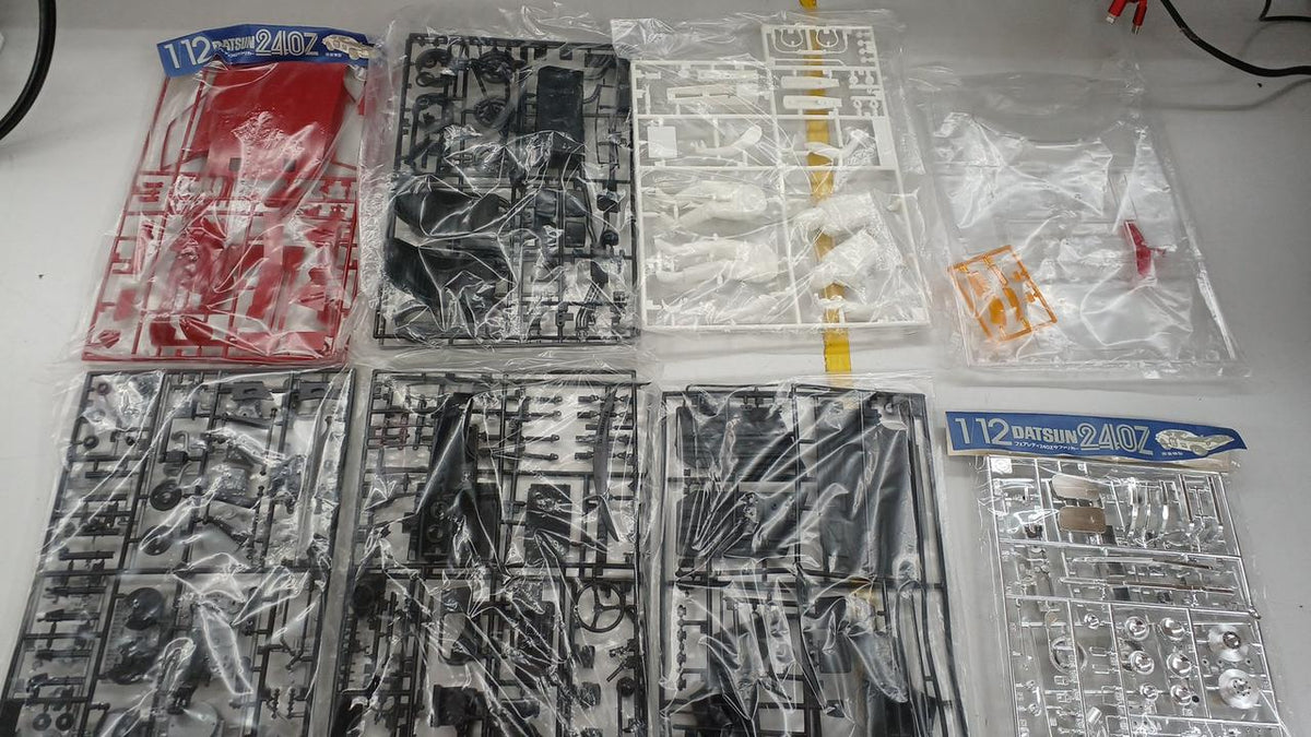 TAMIYA 1/12 Fairlady 240Z Safari Edition Big Scale Series - Banzai Thrifting | BanzaiHobby