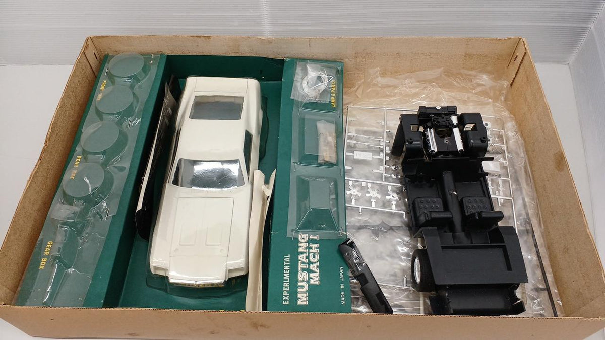 Nakamura 1/20 scale Mustang Mach I - Banzai Thrifting | BanzaiHobby