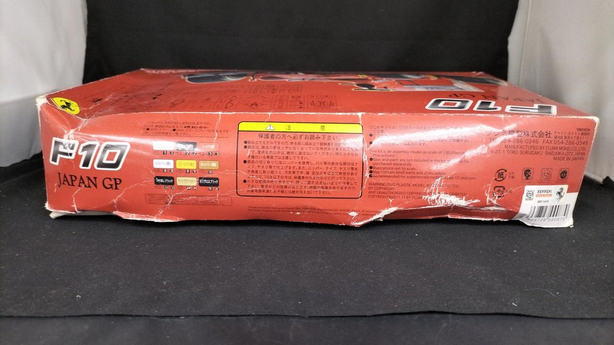 Fujimi Model Ferrari F10 Japanese GP 1/20 Scale - Banzai Thrifting | BanzaiHobby