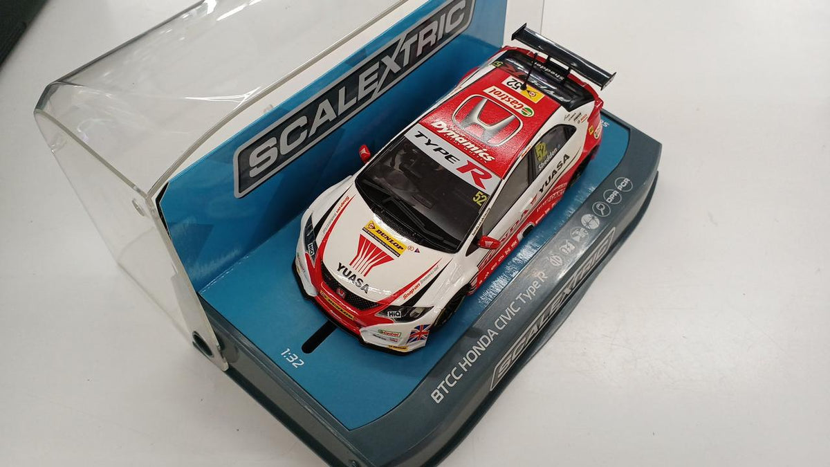 SCALEXTRIC Slot Car BTCC HONDA CIVIC TYPER - Banzai Thrifting | BanzaiHobby