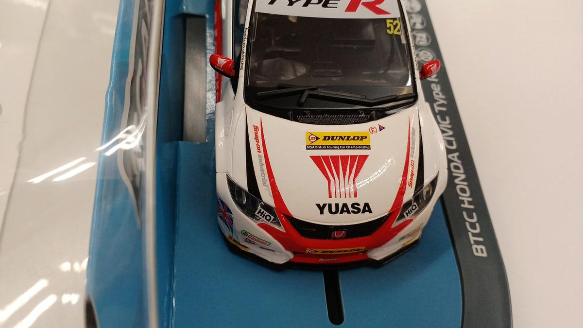 SCALEXTRIC Slot Car BTCC HONDA CIVIC TYPER - Banzai Thrifting | BanzaiHobby