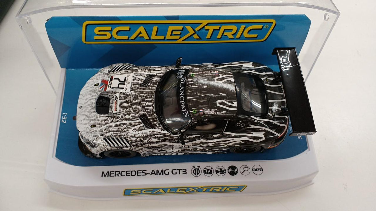 SCALEXTRIC Slot Car MERCEDES-AMG GT3 - Banzai Thrifting | BanzaiHobby