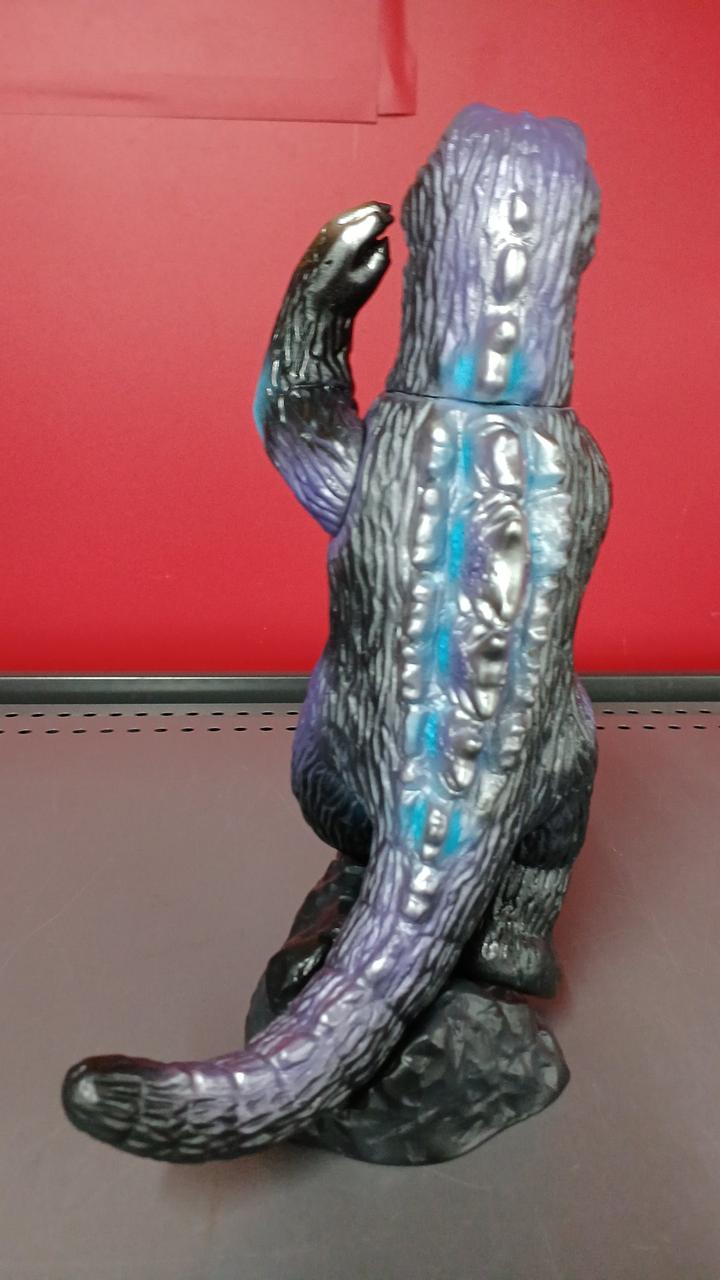 Bear Model Soft Vinyl Control No. 6148 The Great War Godzilla Shay Black × Purple
