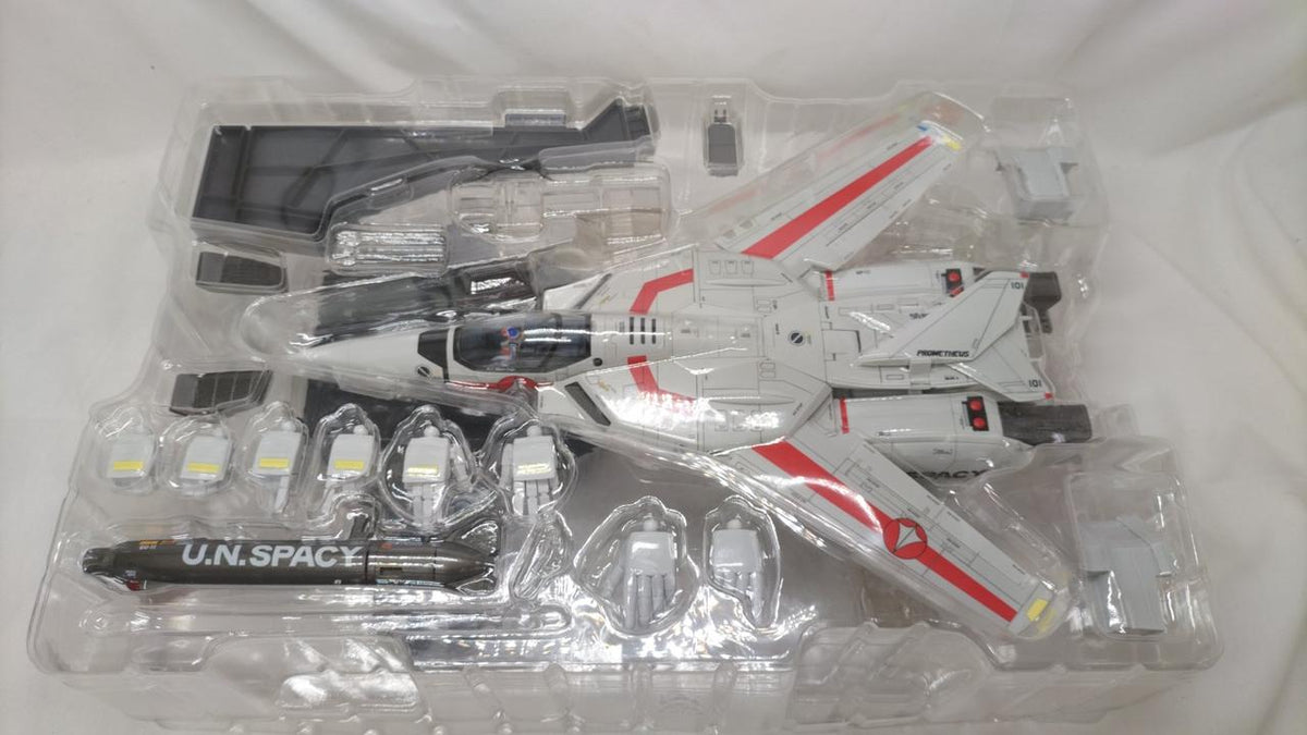 BANDAI DX Chogokin First Press Limited Edition VF-1J