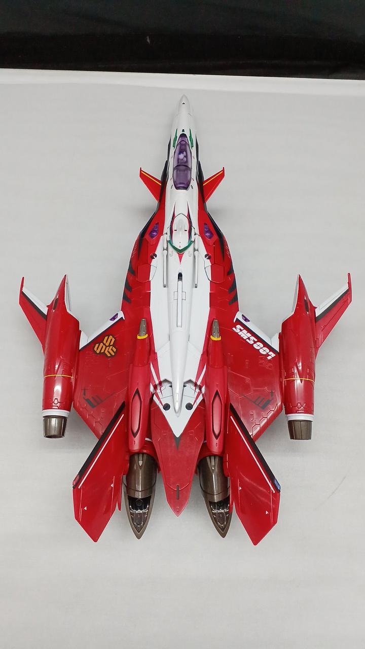 BANDAI YF-29 Durandal Valkyrie (Saotome Alto's unit) DX Chogokin - Banzai Thrifting | BanzaiHobby