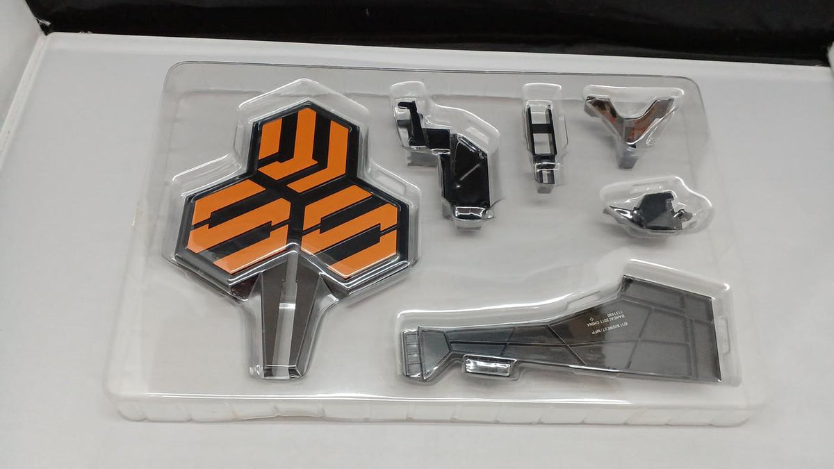 BANDAI YF-29 Durandal Valkyrie (Saotome Alto's unit) DX Chogokin - Banzai Thrifting | BanzaiHobby