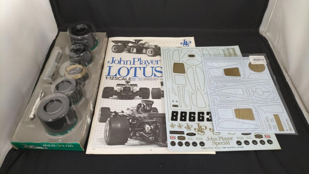 TAMIYA 1/12 Scale Plastic Model J.P.S. Lotus 72D - Banzai Thrifting | BanzaiHobby