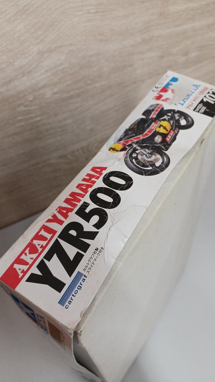 TAMIYA 1/12 Motorcycle Series NO.102 Acai Yamaha YZR500 - Banzai Thrifting | BanzaiHobby