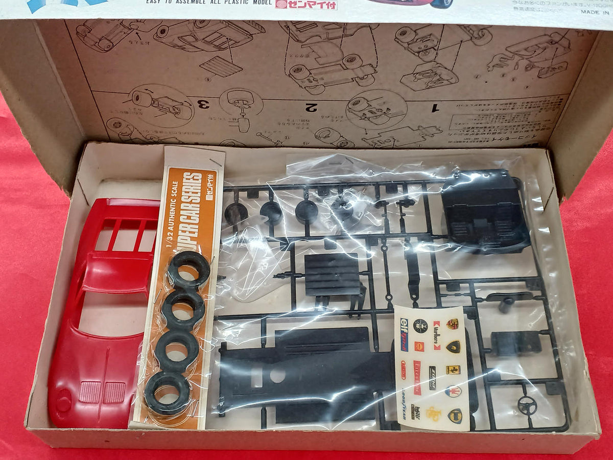 Ikkomokei Lamborghini Miura NO.028 - Banzai Thrifting | BanzaiHobby