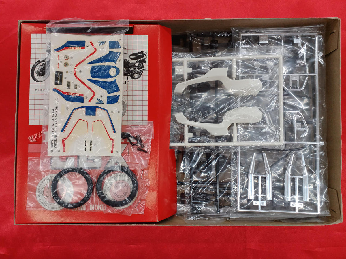 Fujimi NEW CBX400F Honda Integra SB-16 - Banzai Thrifting | BanzaiHobby