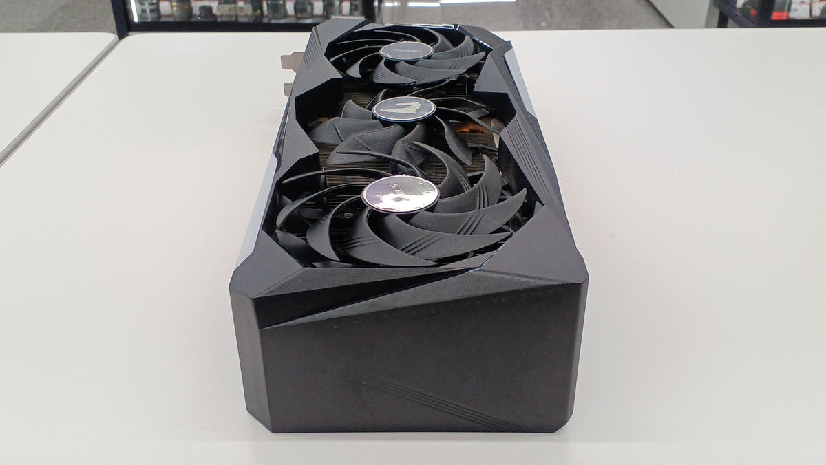 GIGABYTE Graphics Board: AORUS GEFORCE RTX 3070TI