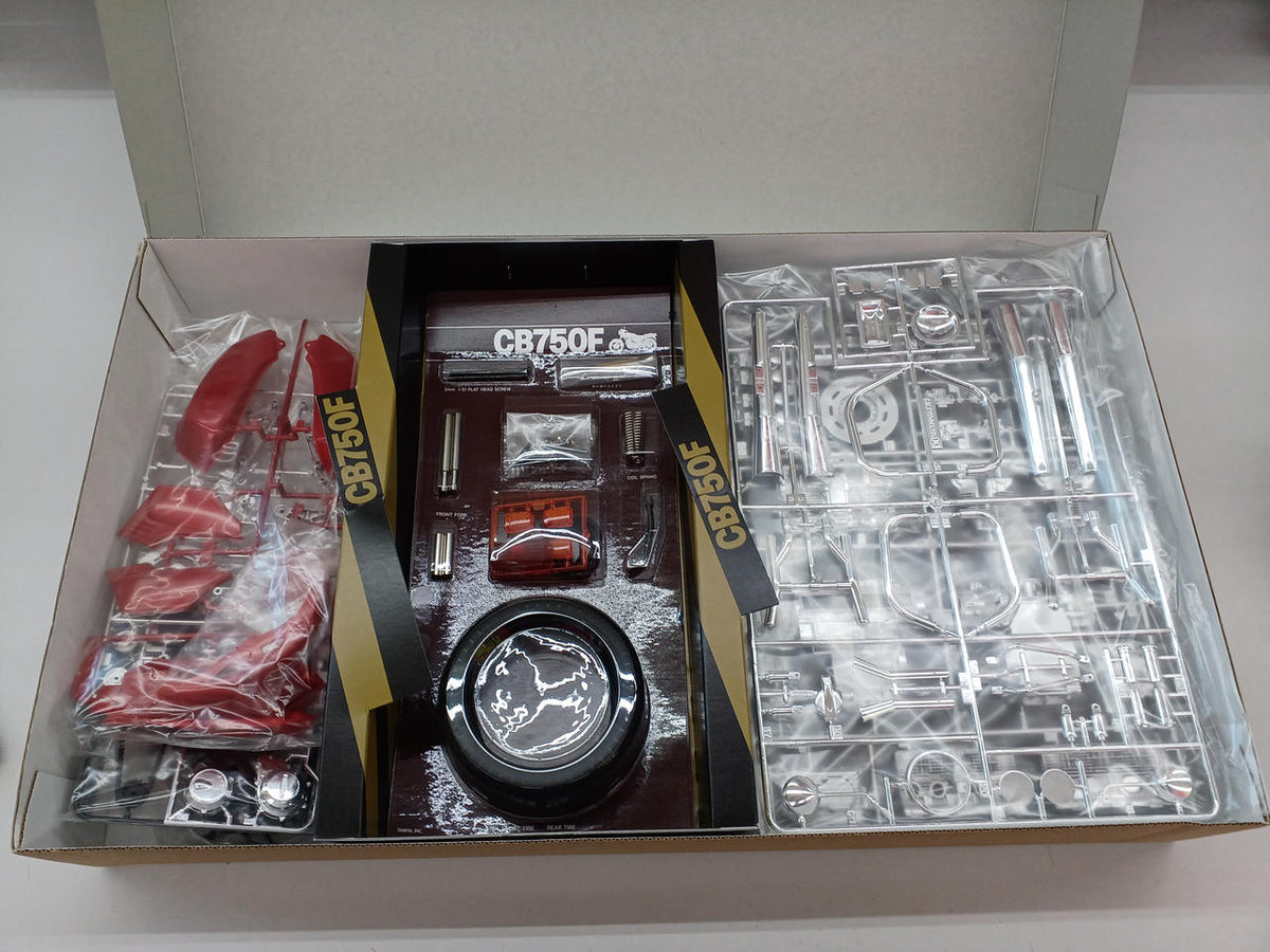 TAMIYA Car & Truck 1/6 HONDA CB750F - Banzai Thrifting | BanzaiHobby
