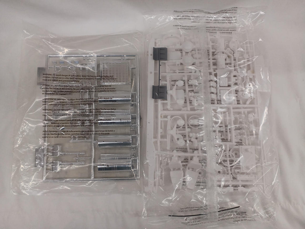 AMT TRANSTAR 4300 EAGLE AMT1394 - Banzai Thrifting | BanzaiHobby
