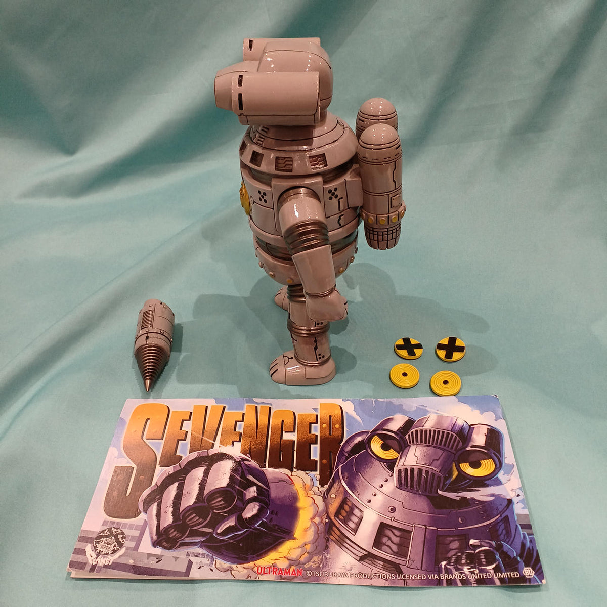 PLANET-X Sofubi Collection Sevengar (Gray Molding)