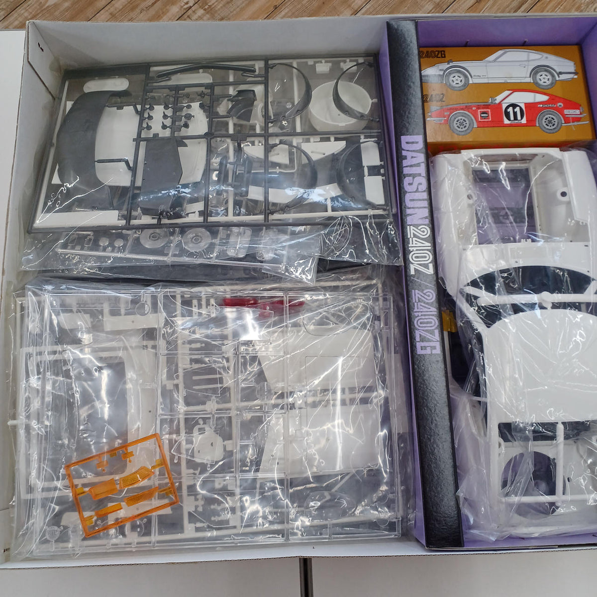 TAMIYA Big Scale Series NO.10 1/12 Fairlady 240ZG (Retail Type) - Banzai Thrifting | BanzaiHobby