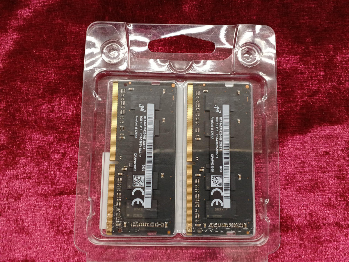 Crucial Memory: 4GB x2 MTA4ATF51264HZ