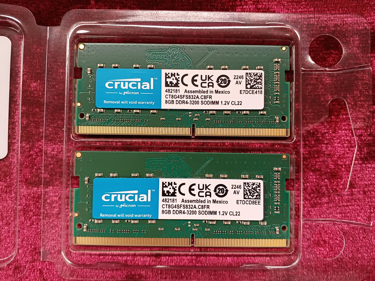 Crucial Memory: 8GB x2 CT8G4SFS832A