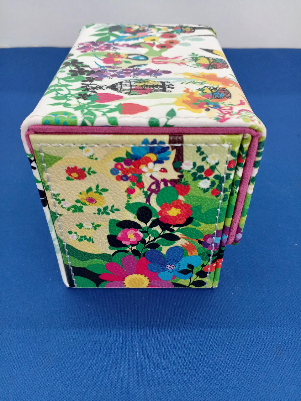 Flip Deck Case BERRY'S FOREST. GHOST'S CASTLE – BanzaiHobby