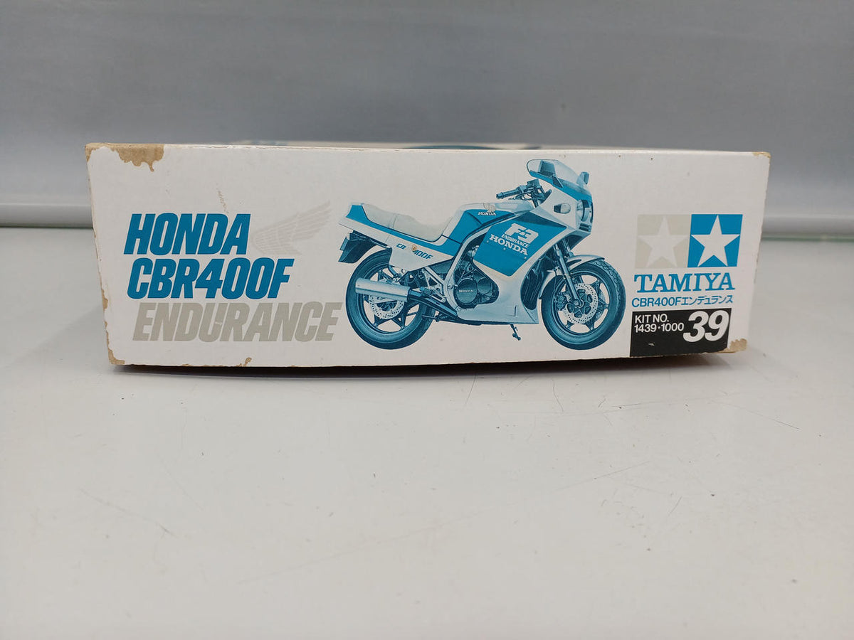 TTAMIYA CBR400F Endurance KIT NO 1439*1000 39 - Banzai Thrifting | BanzaiHobby