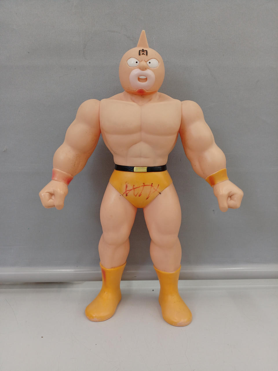 BANDAI Kinnikuman Soft Vinyl King Muscle BANDAI 1984 - BANDAI Banzai Hobby