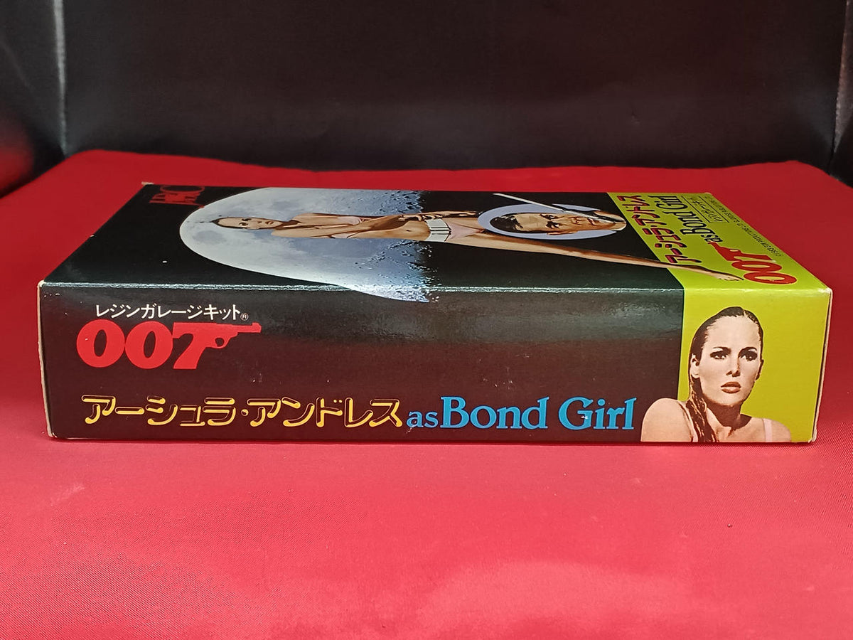 JRC Ursula Andres Resin Kit - Banzai Thrifting | BanzaiHobby