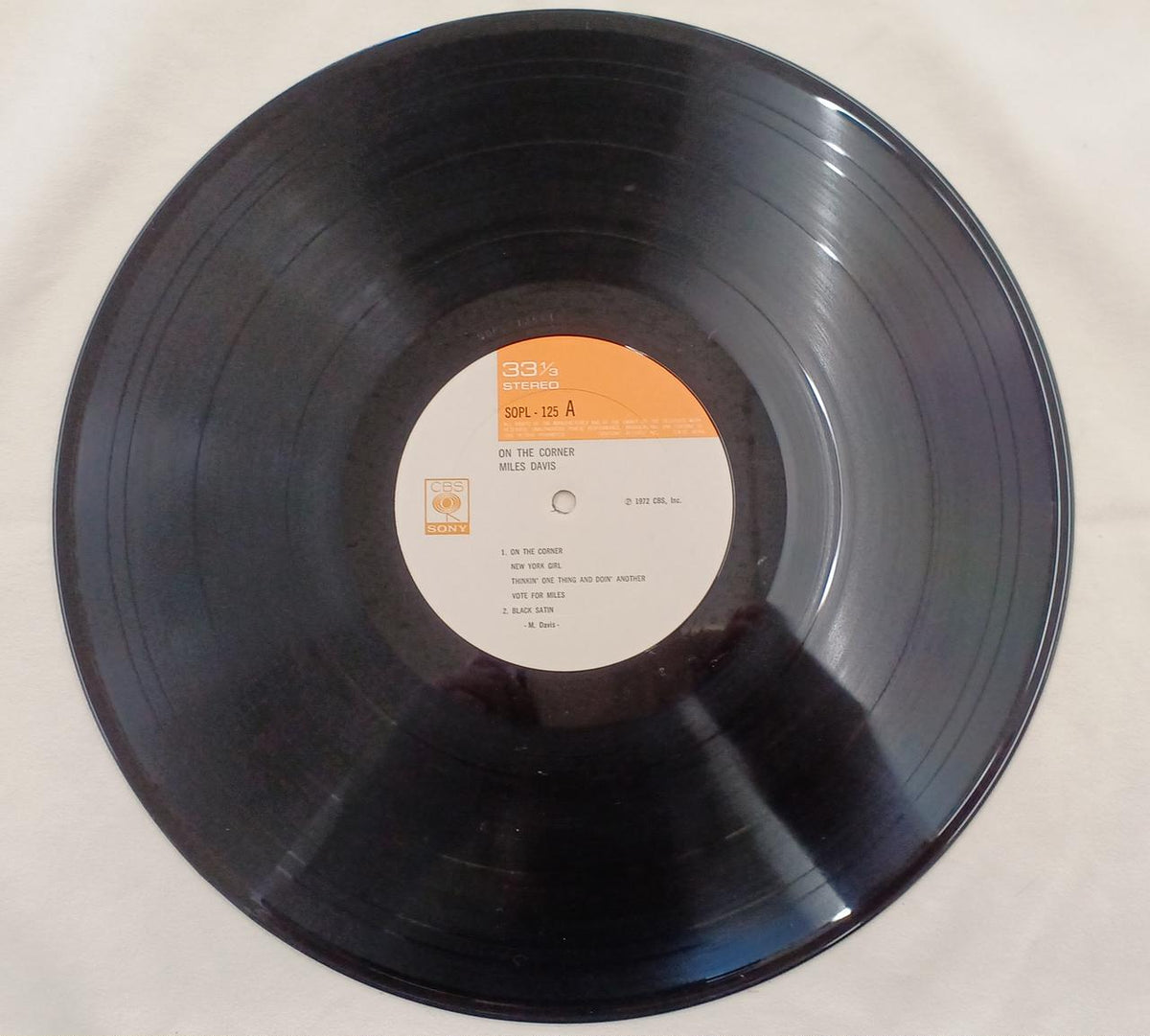 SONY Record ON THE CORNER