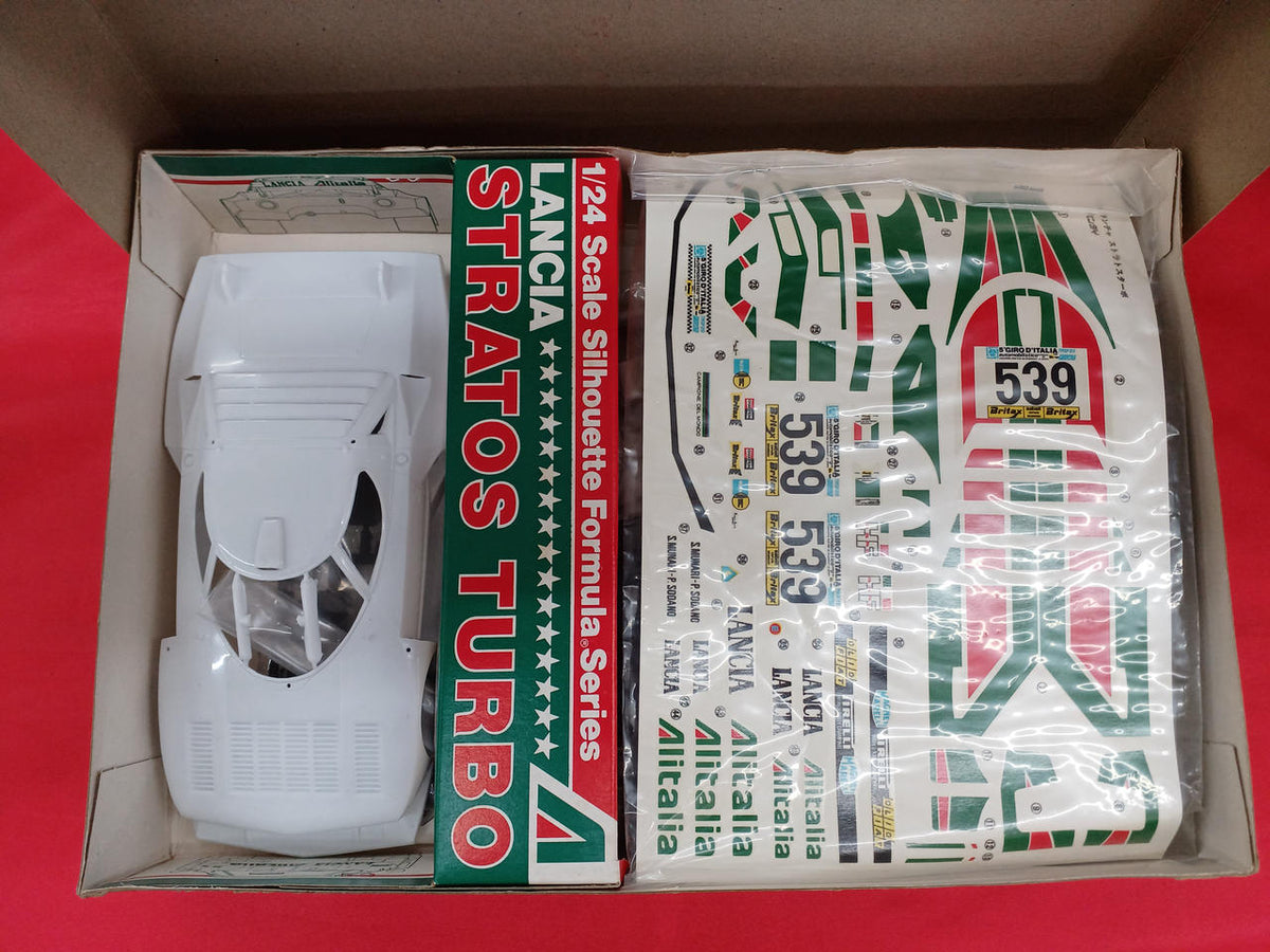Bandai Lancia Stratos Turbo 38103 - Banzai Thrifting | BanzaiHobby
