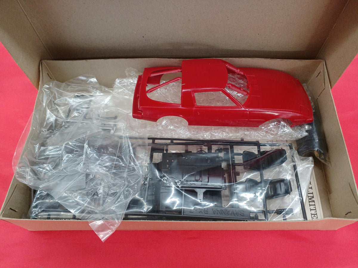 Fujimi Savannah RX-7 Super Turbo 500 NC1 - Banzai Thrifting | BanzaiHobby