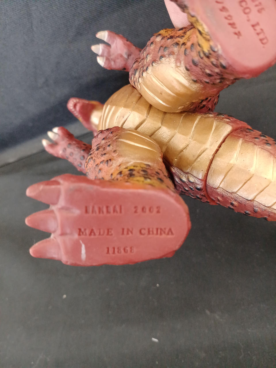 BANDAI Sofubi Titanosaurus