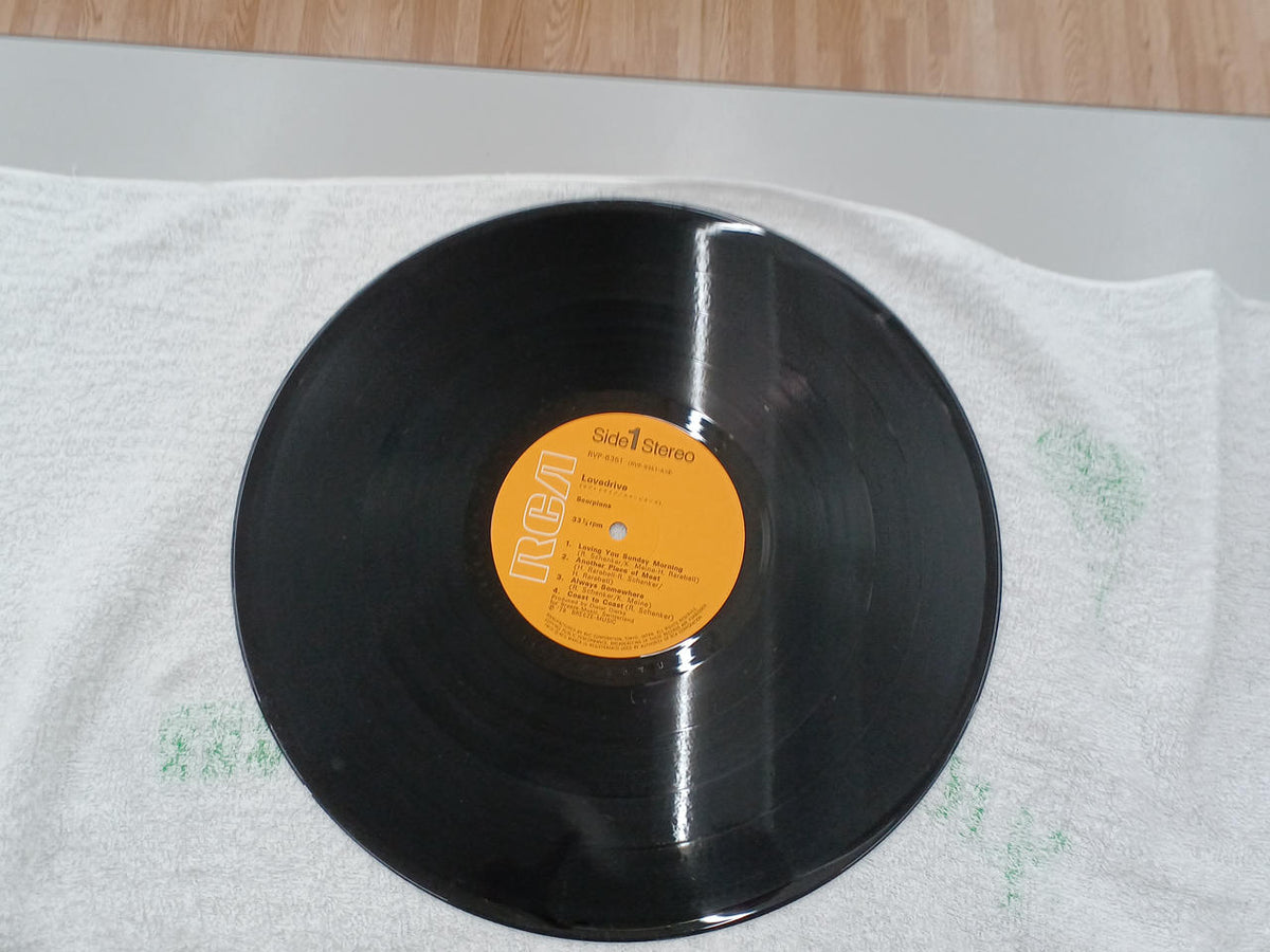RVC Corporation Scorpions / Love Drive RVP-6351
