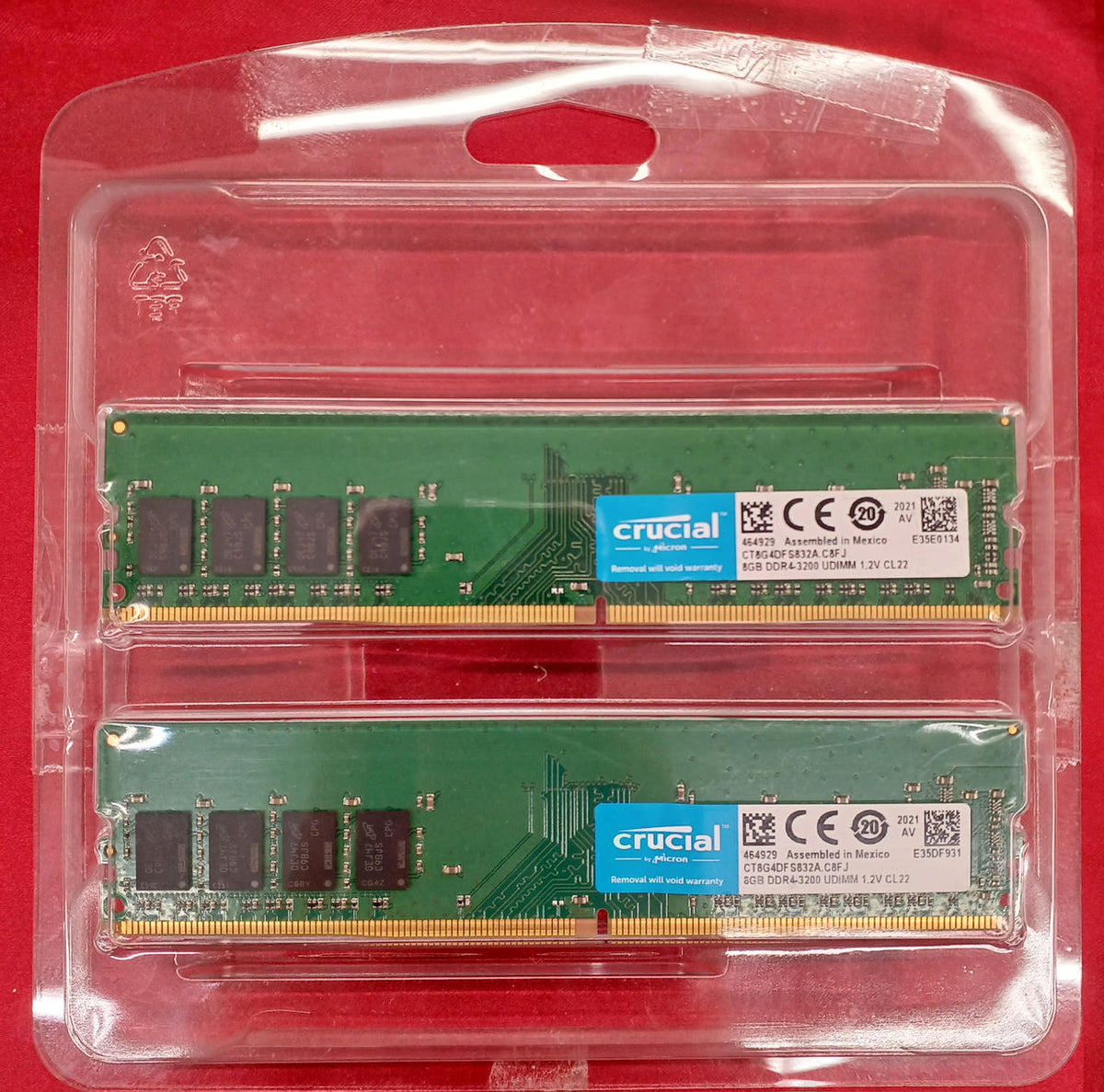 CRUCIAL DDR4 PC Memory CT8GDFS832A Set of 2