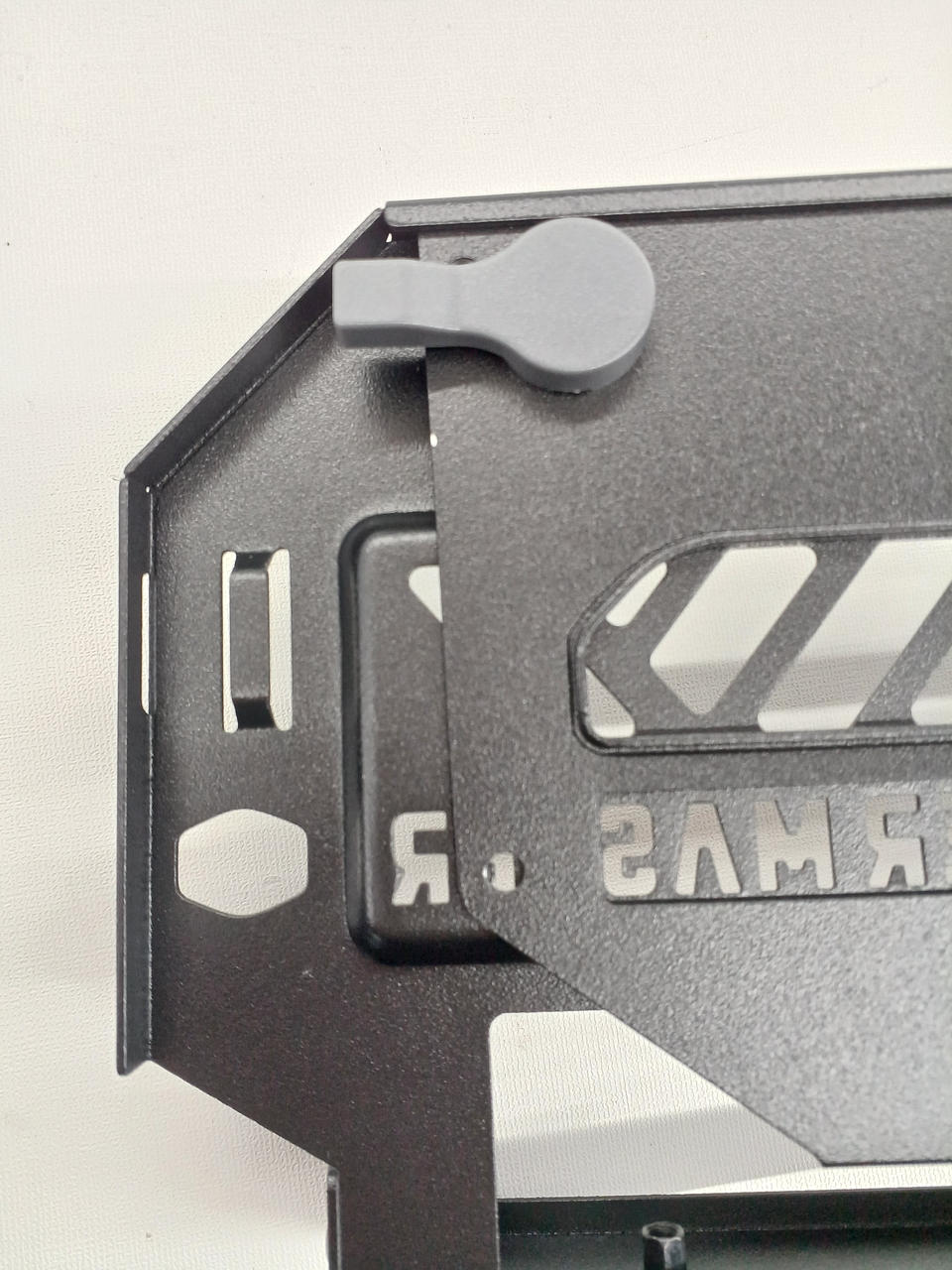 COOLER MASTER Graphics Card Mount MCA-U000R-KFVK03