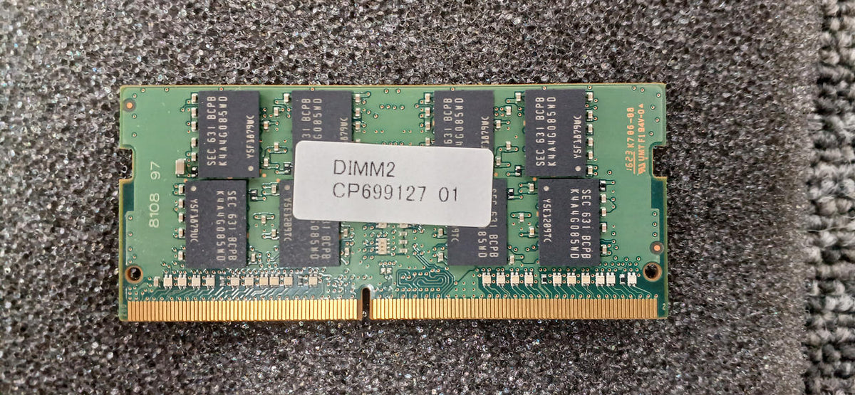 SAMSUNG DDR4 Memory M471A1G43DB0-CPB