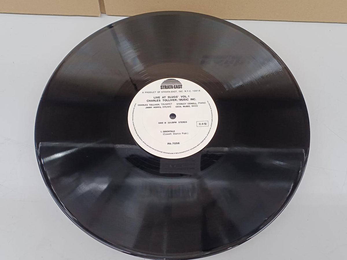TRIO JAZZ Record Charles Toliver / Live at Sluggs vol.1