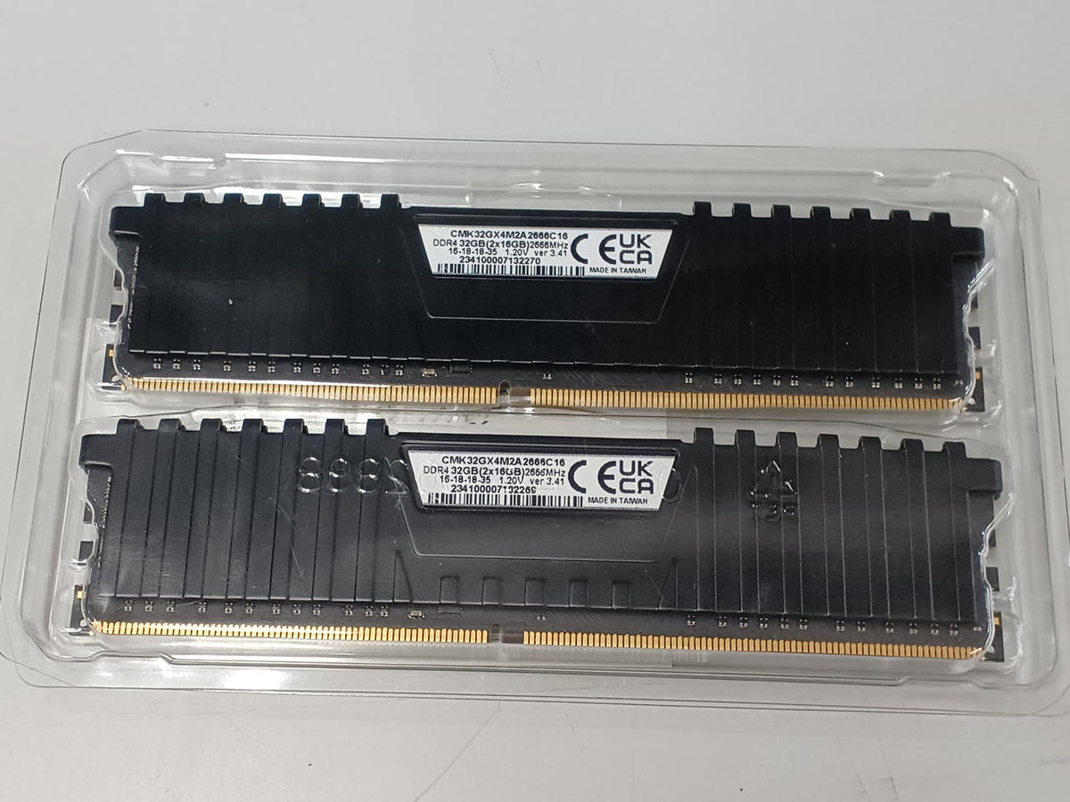 CORSAIR DDR4 Desktop Memory DDR4 32GB (16GB×2)