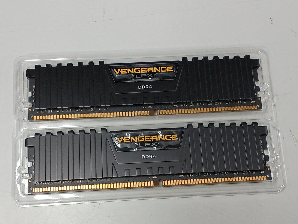 CORSAIR DDR4 Desktop Memory DDR4 32GB (16GB×2)