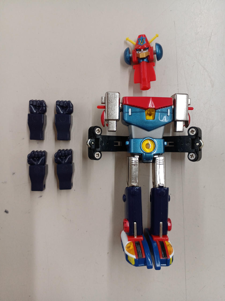 BANDAI THE Chogokin Chodenji Robo Combattler V