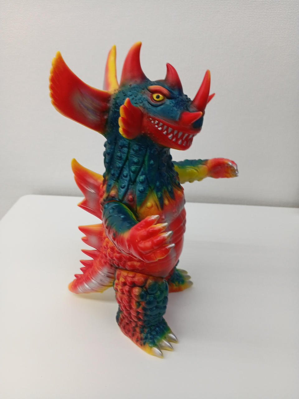 Marmit Soft Vinyl Red Jack