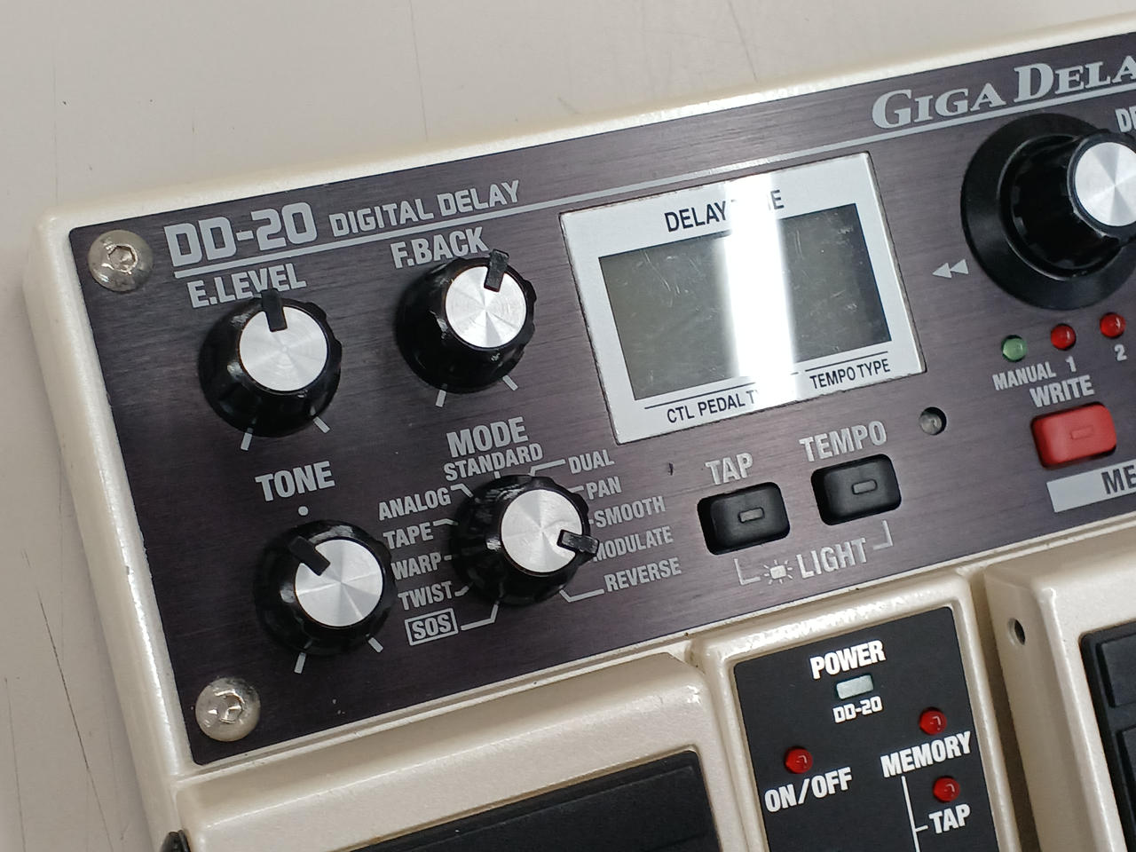 BOSS Digital Delay DD-20 – BanzaiHobby