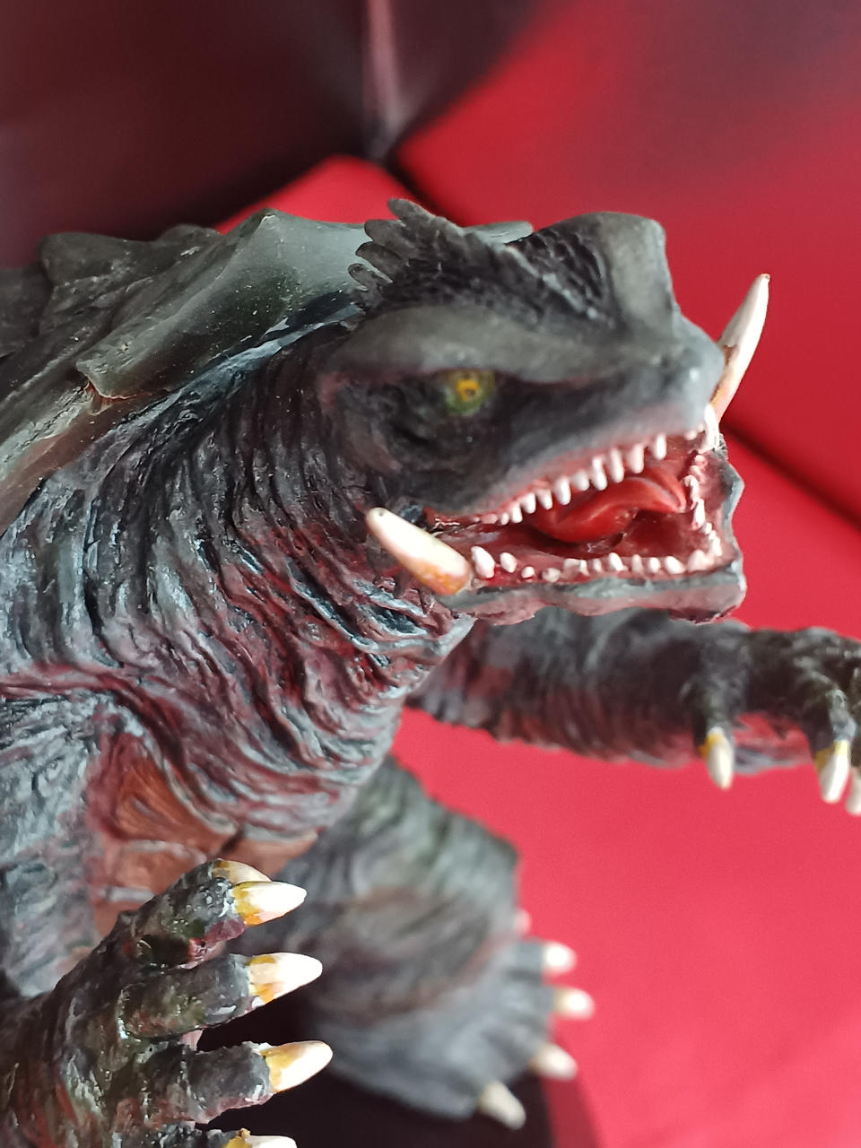 Sculpting Workshop PAO Iris Gamera 1999 Fully Painted Resin Kit - Banzai Thrifting | BanzaiHobby