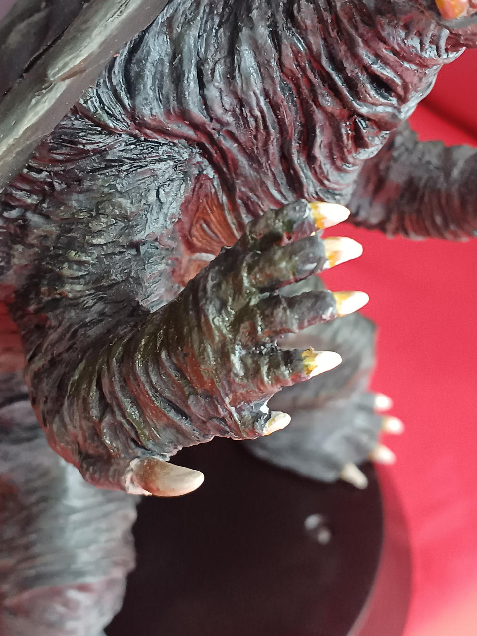 Sculpting Workshop PAO Iris Gamera 1999 Fully Painted Resin Kit - Banzai Thrifting | BanzaiHobby