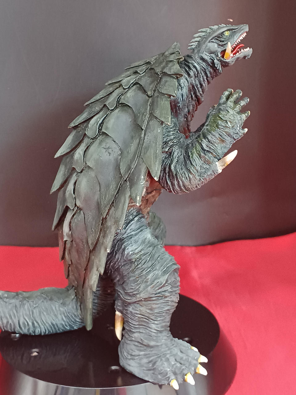 Sculpting Workshop PAO Iris Gamera 1999 Fully Painted Resin Kit - Banzai Thrifting | BanzaiHobby