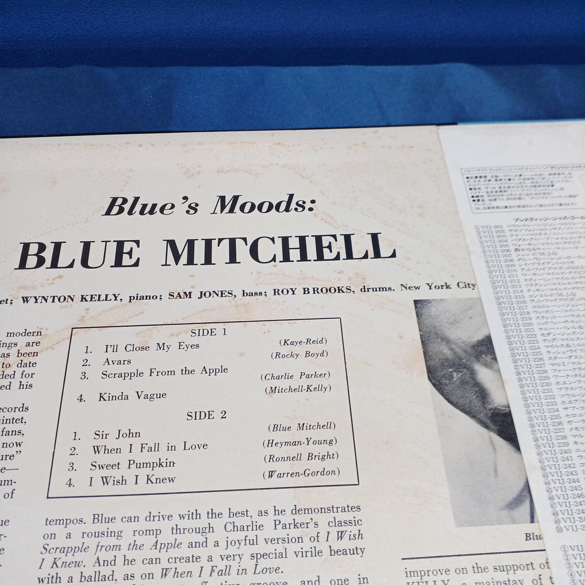 RIVERSIDE LP BLUE MITCHELL BLUES MOODS VIJ-128