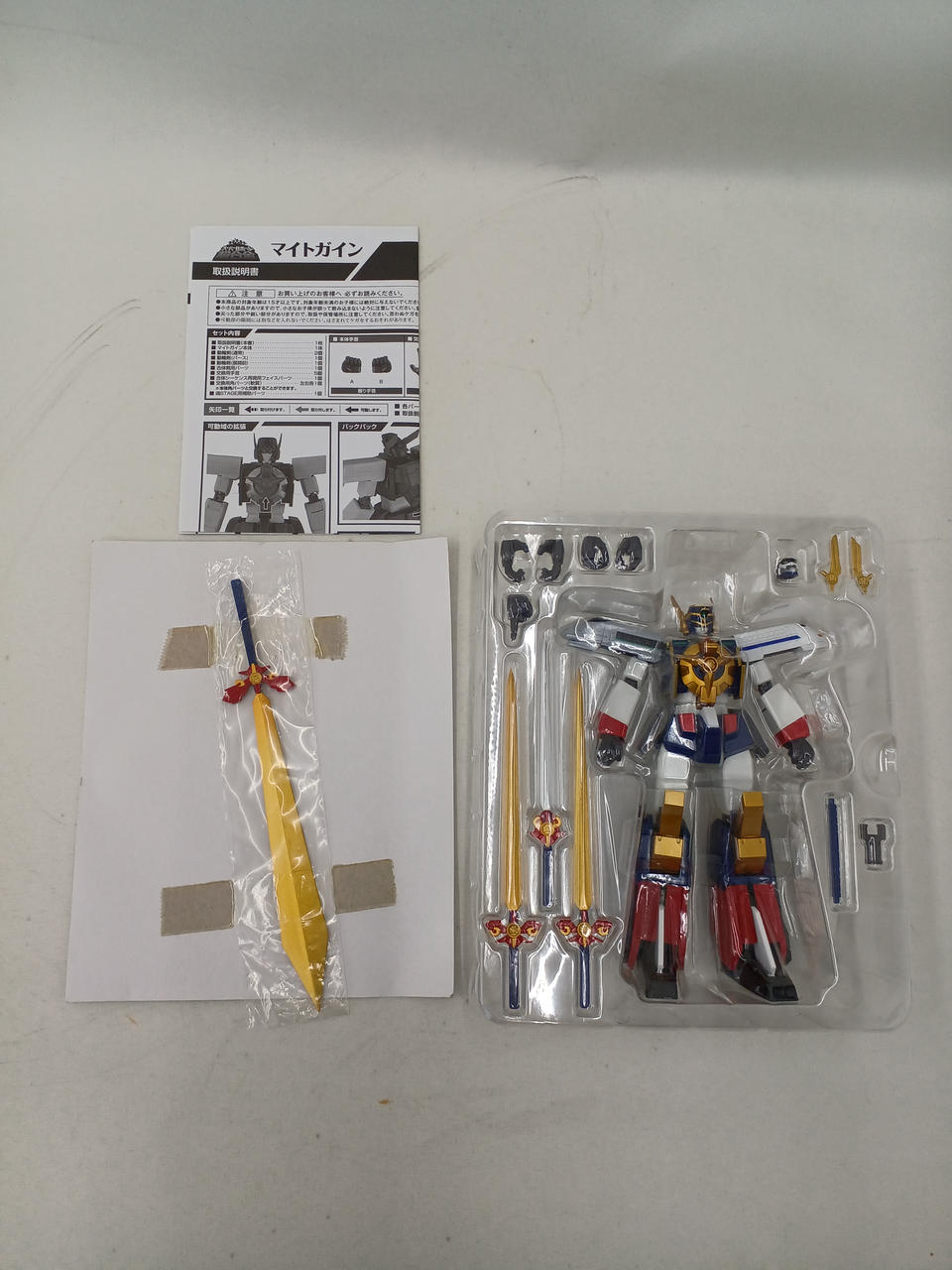 BANDAI Super Robot Chogokin Might Gaine