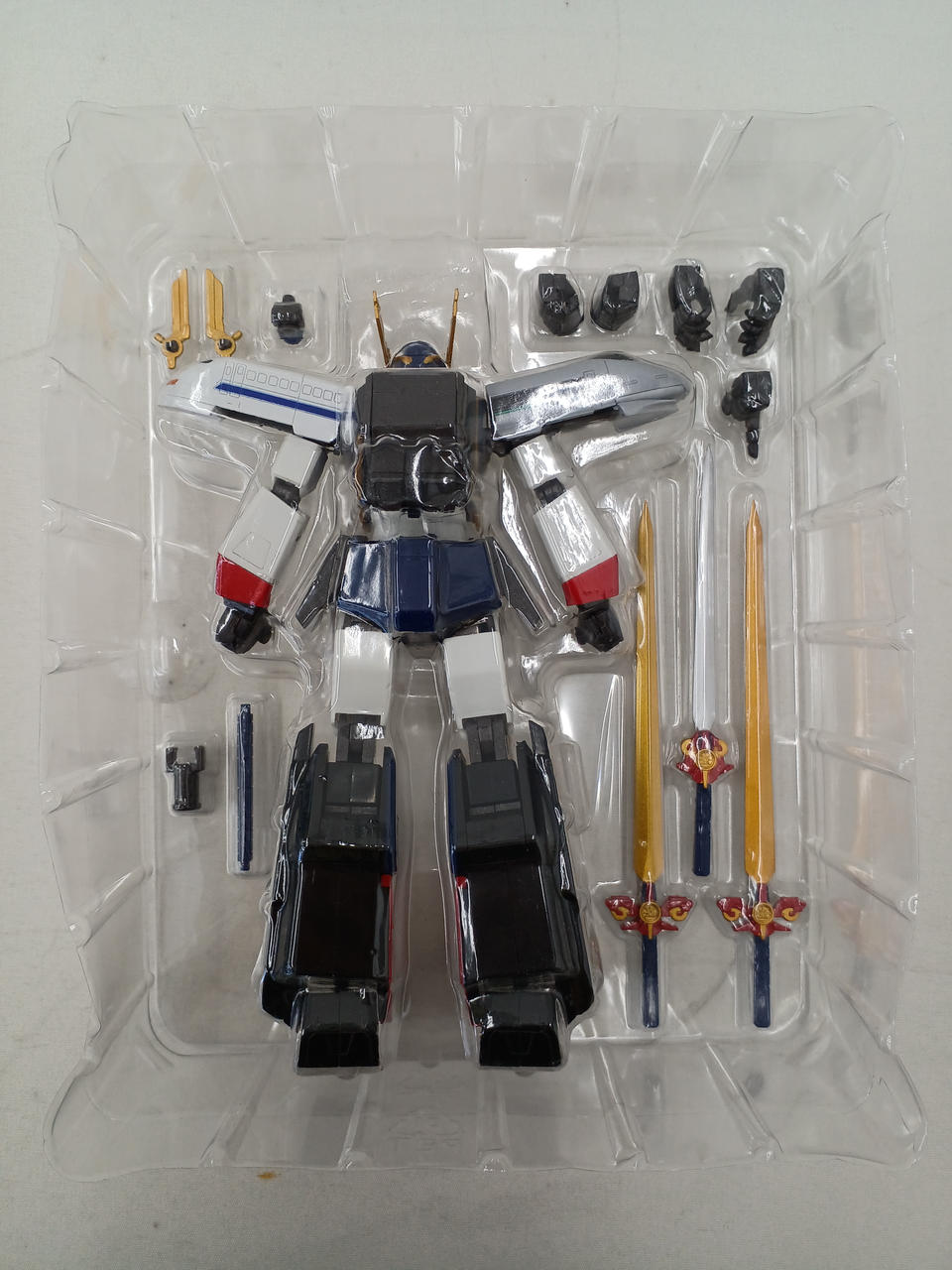 BANDAI Super Robot Chogokin Might Gaine