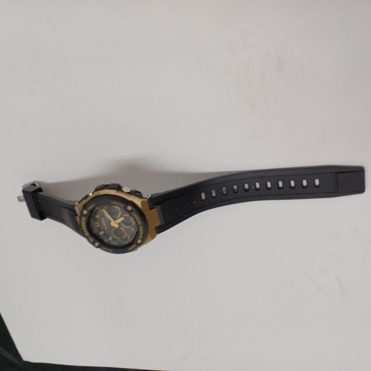 CASIO G-SHOCK GST-W300G – BanzaiHobby