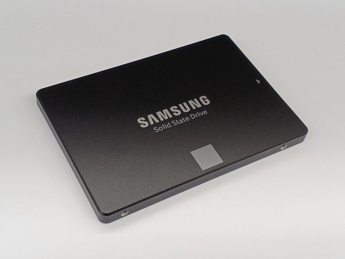 SAMSUNG SSD 1TB MZ75E1T0BIT