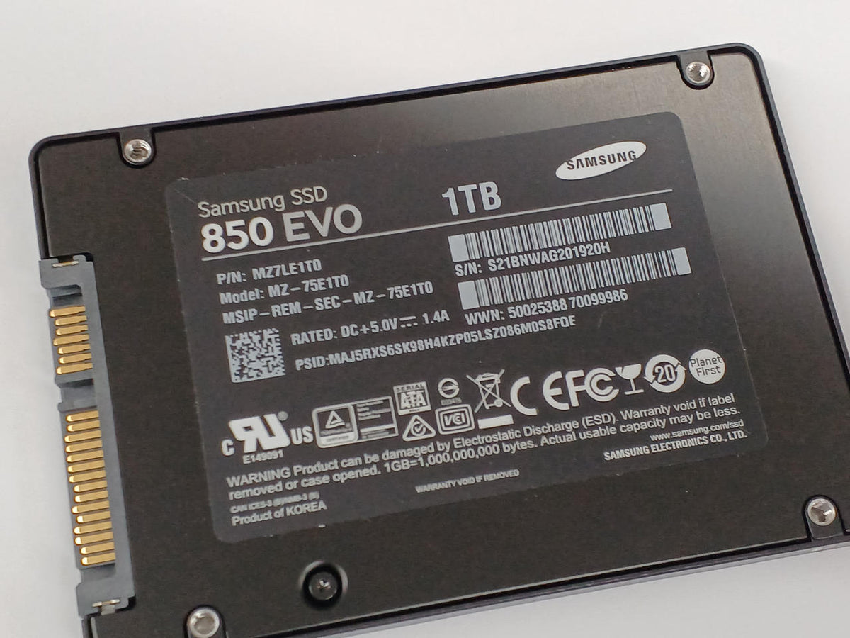 SAMSUNG SSD 1TB MZ75E1T0BIT